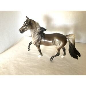 Breyer Reeves Vintage Horse Rare Cantering Brownish/Black with an Cream Sheen